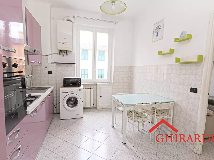 Immagine 8 di Bilocale in vendita  in VIA ANDREA DEL SARTO 26 a Genova