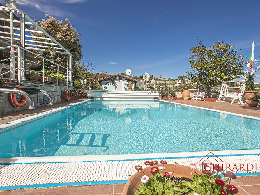 Immagine 61 di Villa in vendita  in VIA PECORILE a Celle Ligure