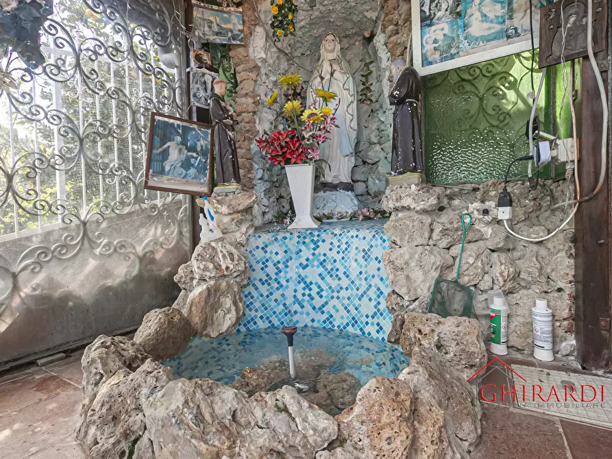 Immagine 93 di Villa in vendita  in VIA PECORILE a Celle Ligure