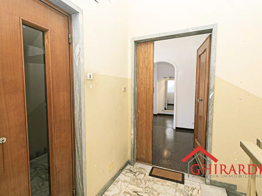 Immagine 43 di Quadrilocale in vendita  in VIA ANTICA ROMANA DI PEGLI 13 a Genova