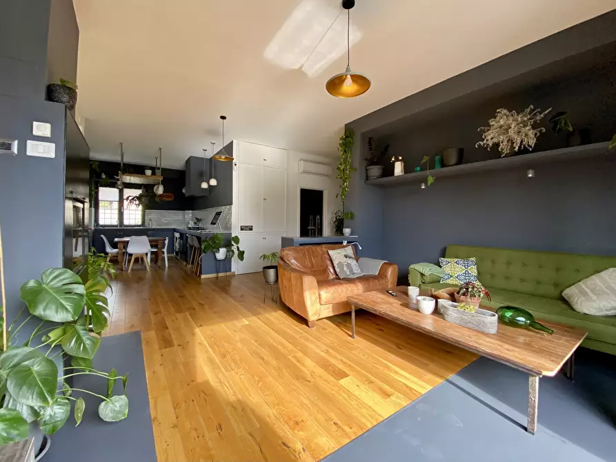 Immagine 7 di Villa in vendita  in Via delle Ninfe 25 a Anzio