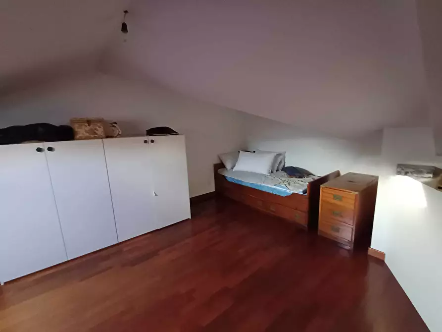 Immagine 25 di Casa bifamiliare in vendita  a Livorno