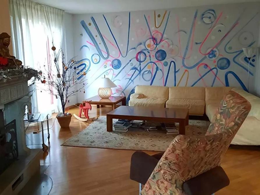 Immagine 16 di Casa indipendente in vendita  a Livorno