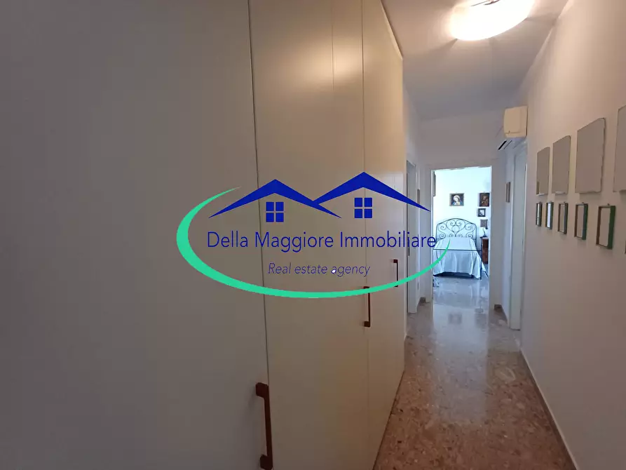 Immagine 13 di Pentalocale in vendita  in via montebello a Livorno