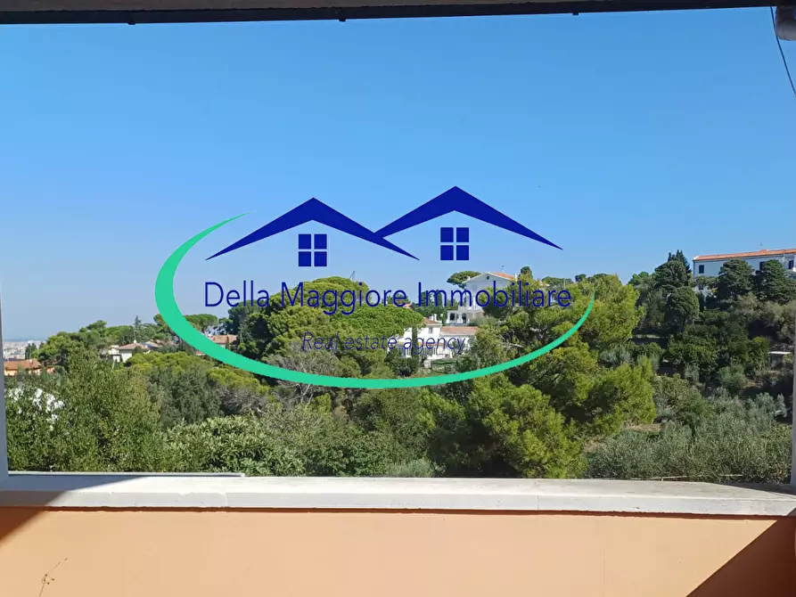 Immagine 22 di Casa bifamiliare in vendita  a Livorno