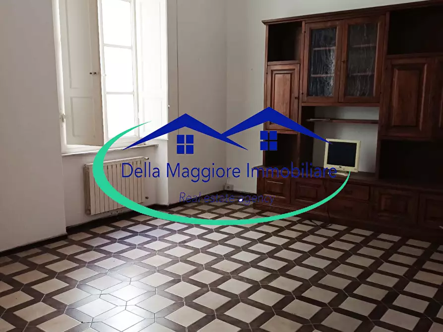 Immagine 5 di Appartamento in vendita  a Livorno