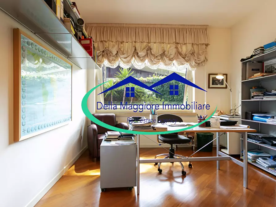 Immagine 9 di Villa in vendita  in Via di Montenero a Livorno