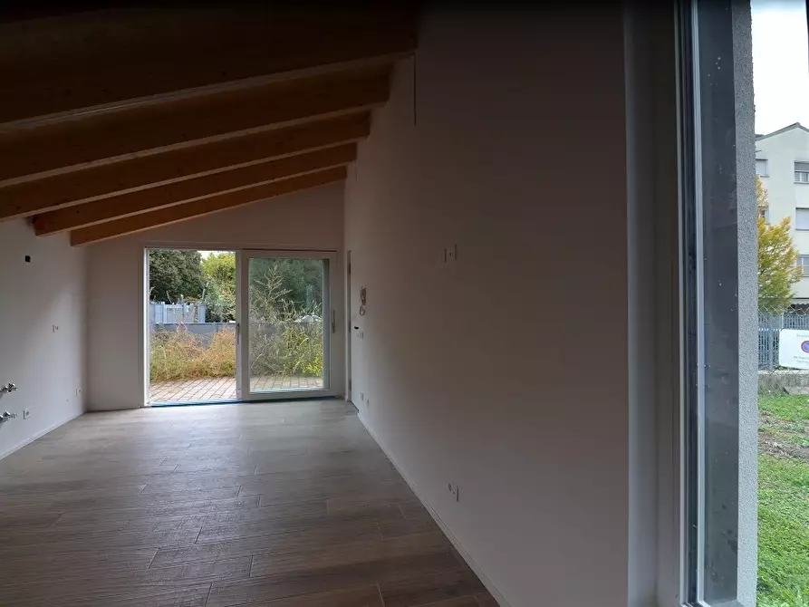 Immagine 10 di Casa indipendente in vendita  in Via Gramsci a Trento