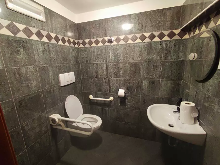 Immagine 7 di Bar / Ristorante in vendita  in località i laghetti a Egna .Neumarkt.