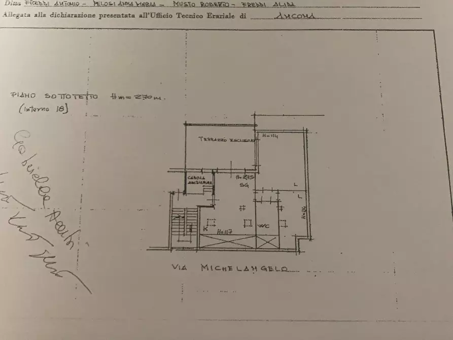 Immagine 12 di Bilocale in vendita  in via tiziano a Ancona