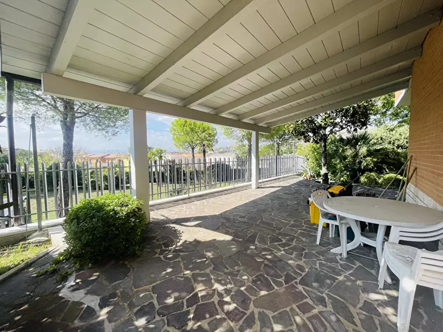 Immagine 9 di Villa in vendita  in Via Cagiata a Osimo