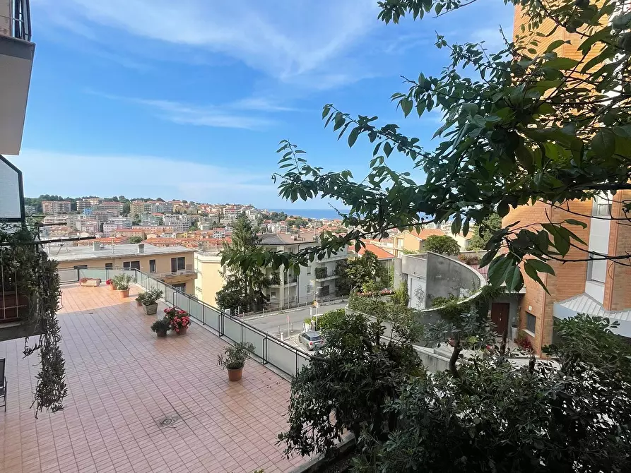 Immagine 12 di Trilocale in vendita  in Via Vittorio Veneto a Ancona