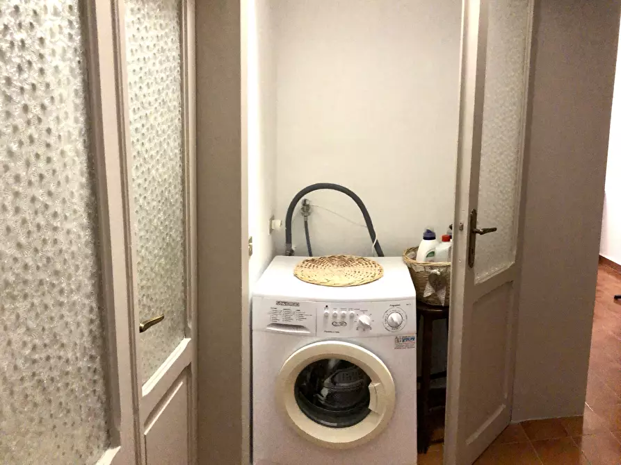 Immagine 18 di Stanza singola in affitto  in Via Francesco Rismondo a Ancona