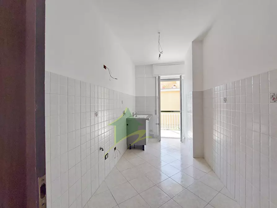 Immagine 7 di Trilocale in affitto  in Via Vallarino 78 a San Remo