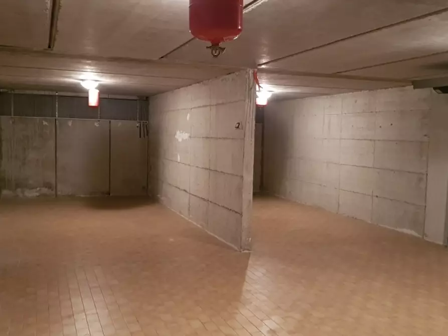 Immagine 5 di Garage in vendita  in Via Capinera 25 a San Remo