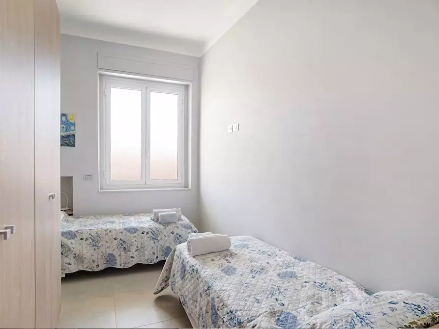 Immagine 12 di Trilocale in affitto  in Via San Francesco 37 a San Remo