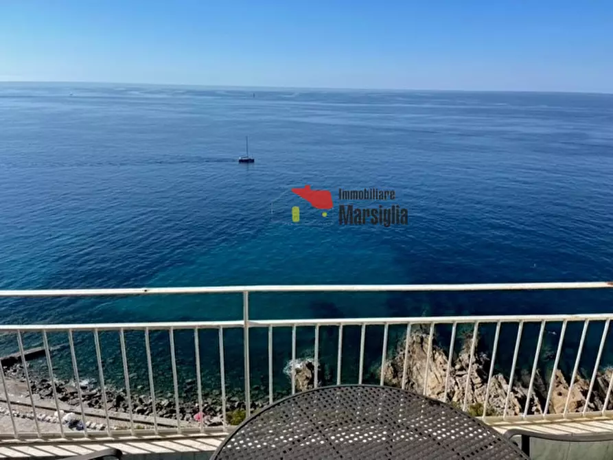 Immagine 13 di Monolocale in vendita  in Corso Guglielmo Marconi 438 a San Remo