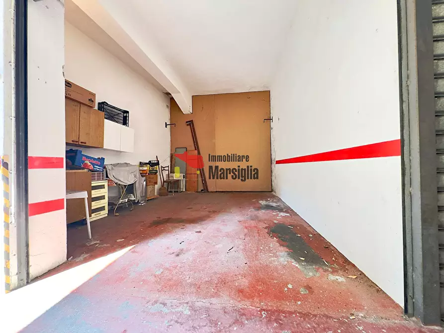 Immagine 3 di Garage in vendita  in Via Galileo Galilei 500 a San Remo