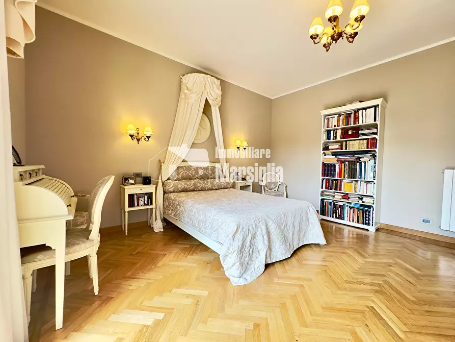 Immagine 21 di Quadrilocale in vendita  in Corso degli Inglesi 620 a San Remo