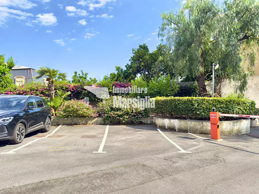Immagine 25 di Bilocale in vendita  in Salita Grand Albergo 6 a San Remo