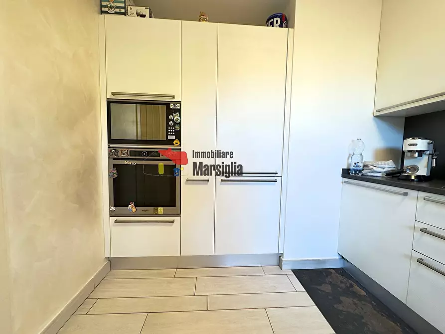 Immagine 16 di Pentalocale in vendita  in Corso Guglielmo Marconi 150 a San Remo