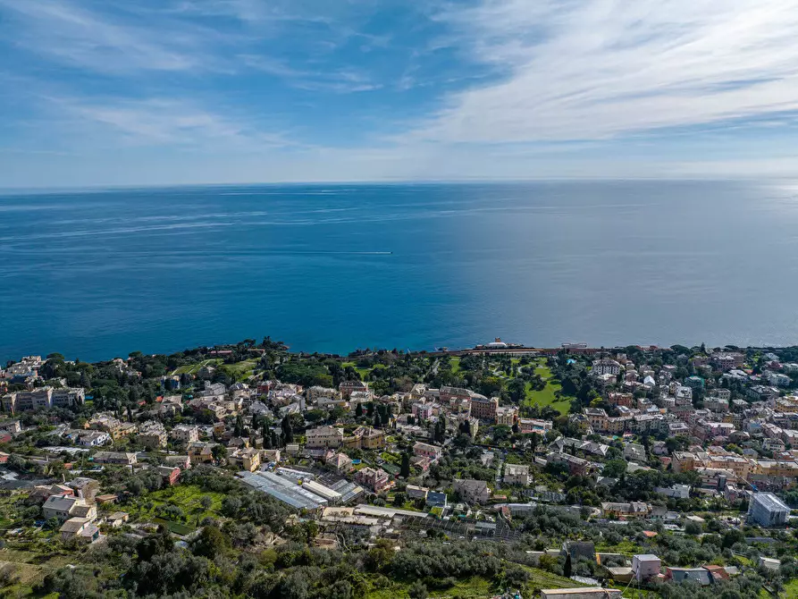 Immagine 1 di Villa in vendita  in Via Costa di Cantalupo, a Genova