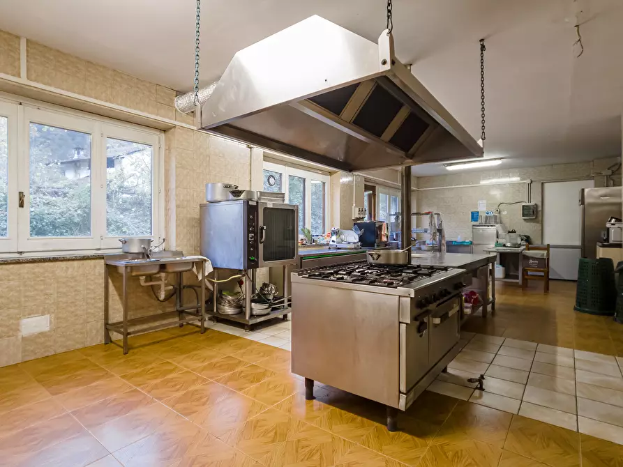 Immagine 22 di Bar / Ristorante in vendita  in Via Losa a Pessinetto