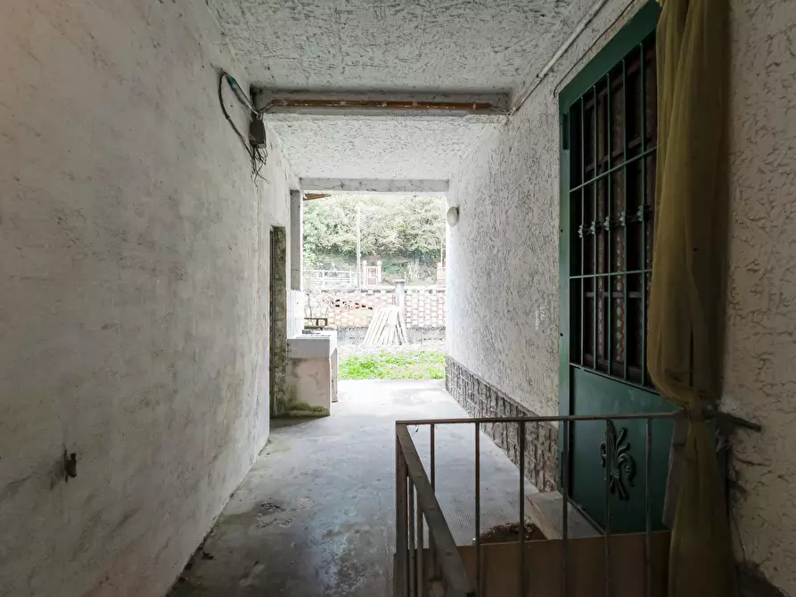 Immagine 15 di Palazzo in vendita  in Via Losa a Pessinetto