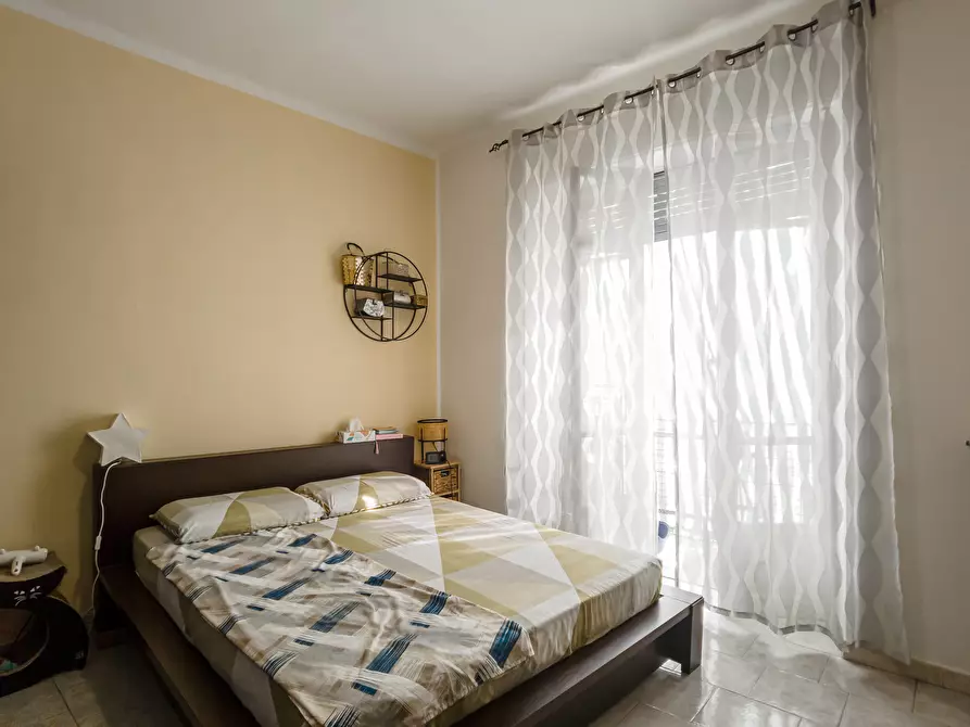 Immagine 11 di Bilocale in vendita  in Via Luigi Goytre a Torino