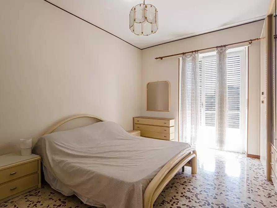Immagine 10 di Bilocale in vendita  a Torino