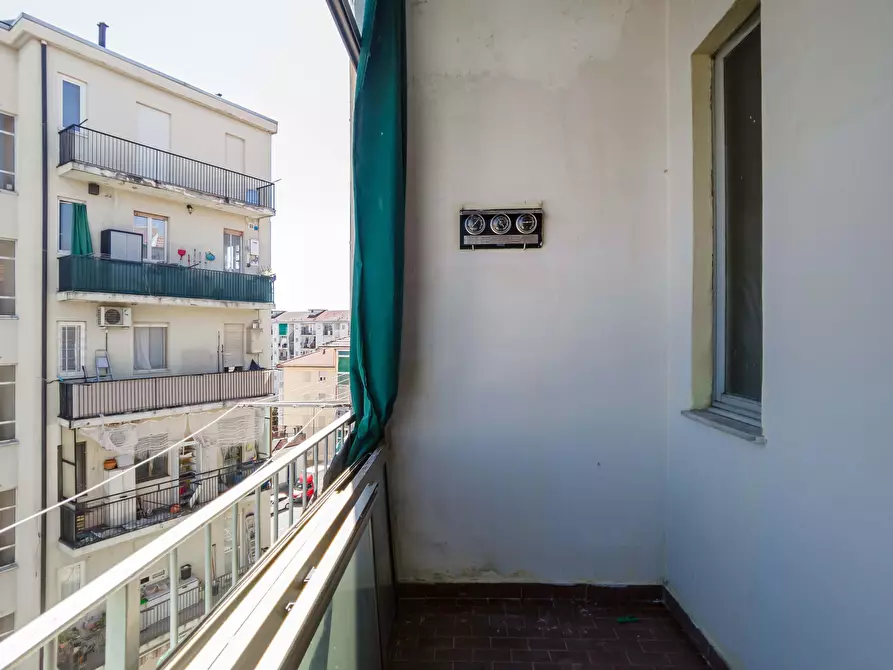 Immagine 15 di Bilocale in vendita  in Via Verolengo a Torino