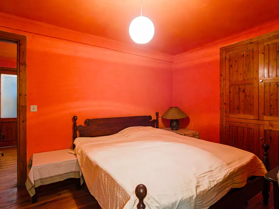 Immagine 31 di Palazzo in vendita  in Via Losa a Pessinetto