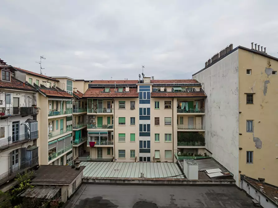 Immagine 22 di Bilocale in vendita  in Via Bertola a Torino