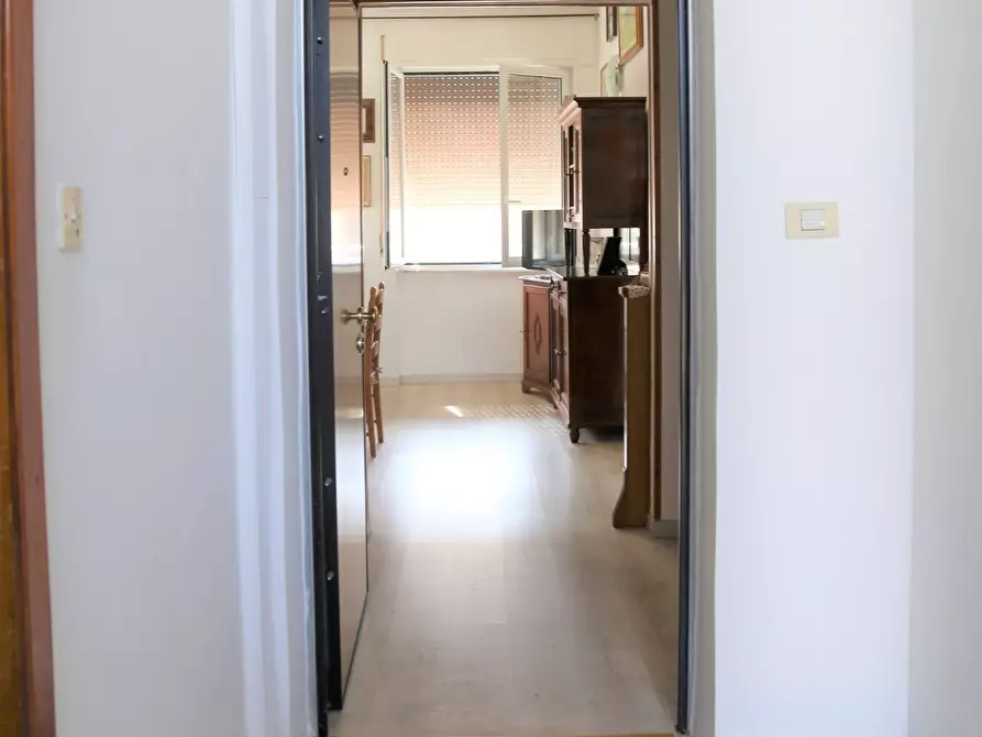 Immagine 7 di Bilocale in vendita  a Livorno