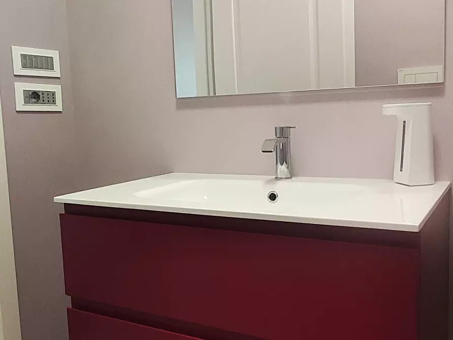Immagine 47 di Appartamento in vendita  in Via Francesco Menzio a Roma