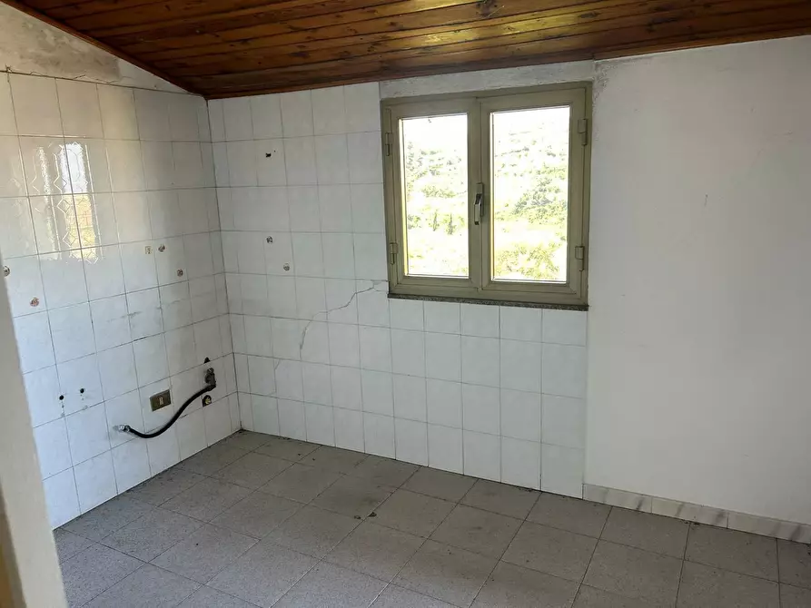 Immagine 5 di Appartamento in vendita  in Via San Paolo Gala 10 a Barcellona Pozzo Di Gotto