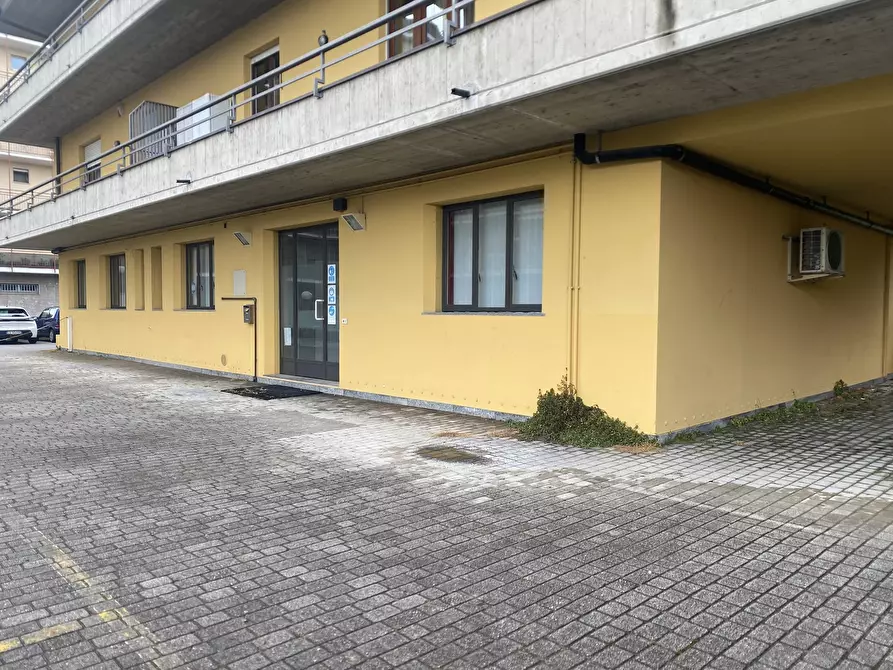 Immagine 19 di Ufficio in vendita  in Via Giuseppe Mazzini 19 a Villa Guardia