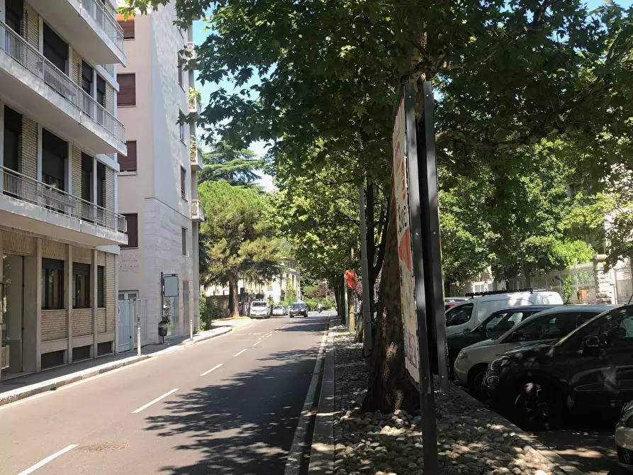 Immagine 18 di Quadrilocale in affitto  in Viale Varese 81 a Como