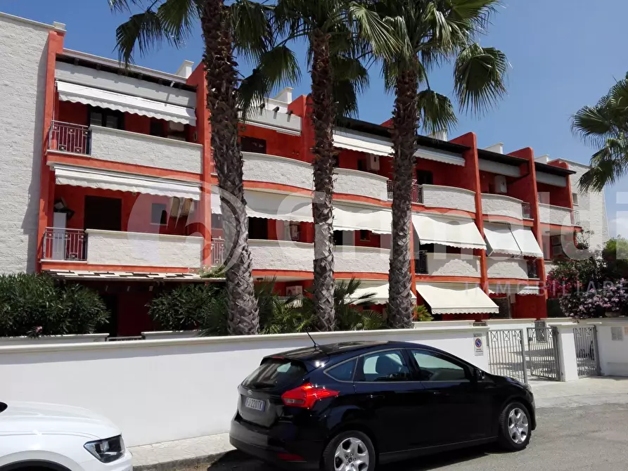 Immagine 31 di Trilocale in vendita  in Via della Robinia a Gallipoli