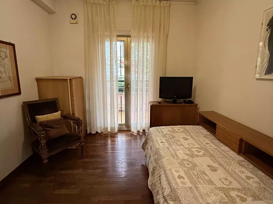 Immagine 21 di Quadrilocale in vendita  in Via Circeo 6 a Anzio