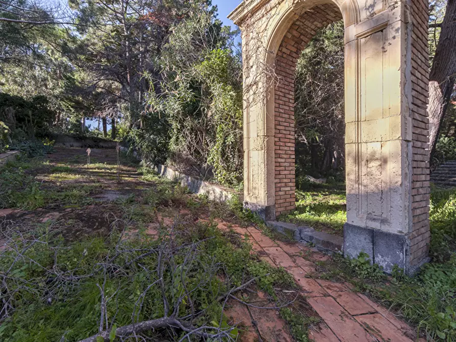 Immagine 29 di Villa in vendita  in Contrada Piano Rocca snc a Messina