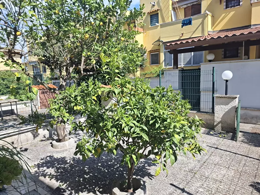Immagine 2 di Villetta a schiera in vendita  in Via degli Olmi a Anzio