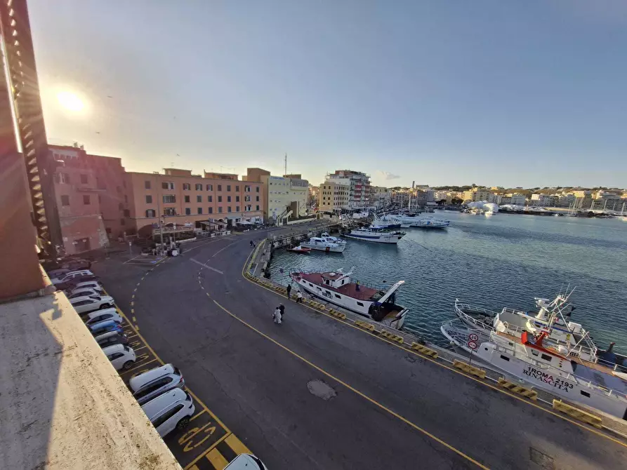 Immagine 1 di Quadrilocale in affitto  in Via Molo Innocenziano 44 a Anzio