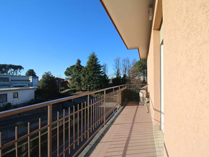 Immagine 16 di Trilocale in vendita  a Grandate