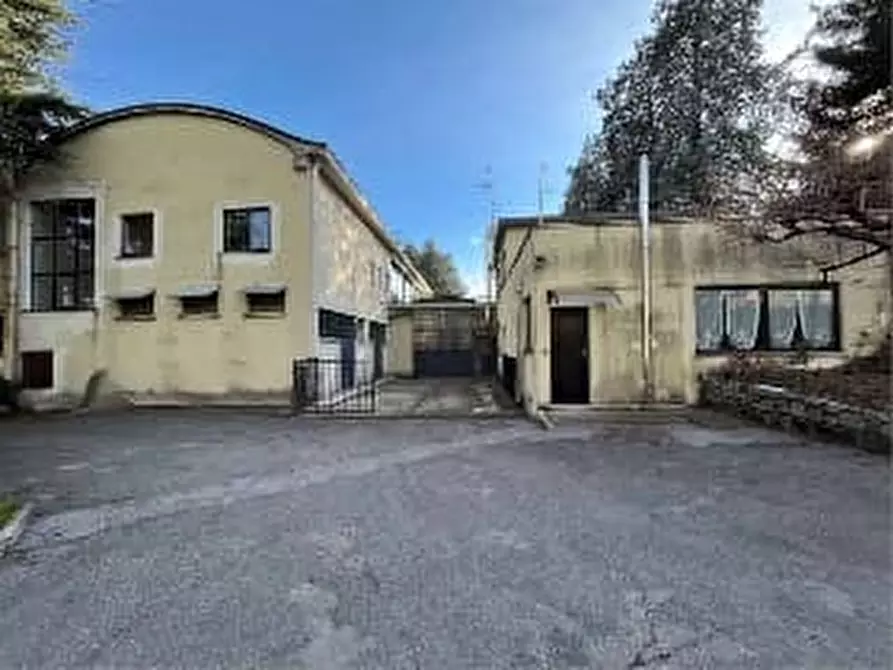 Immagine 1 di Attività artigianale in vendita  in Via Provinciale 26 a Anzano Del Parco