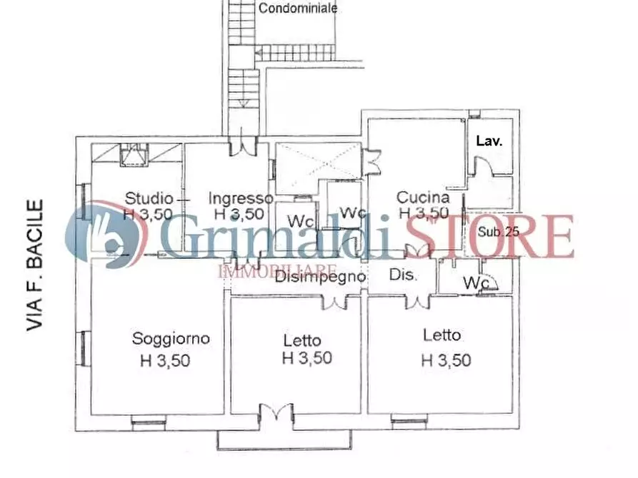 Immagine 32 di Quadrilocale in vendita  in Viale Felice Cavallotti 5 a Lecce