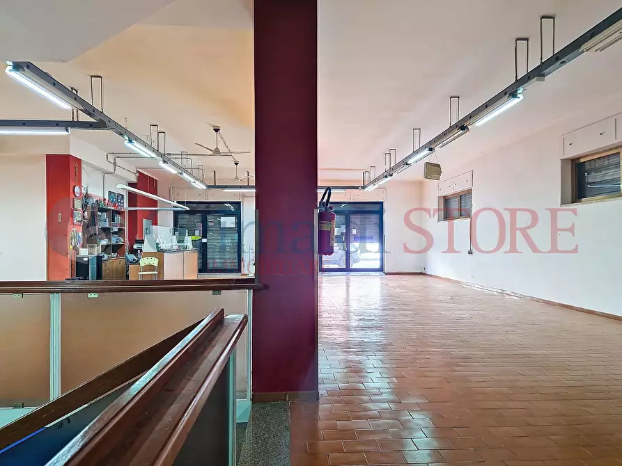 Immagine 20 di Attività commerciale in vendita  a Francavilla Fontana