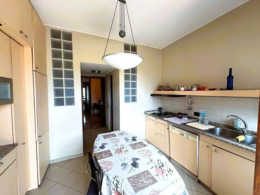 Immagine 14 di Appartamento in vendita  in Piazza Imperatore Tito 8 a Milano
