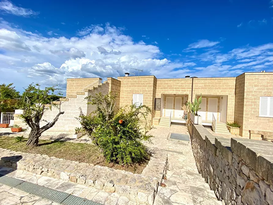 Immagine 7 di Villetta a schiera in vendita  in Via Rita Levi Montalcini 163 a Otranto