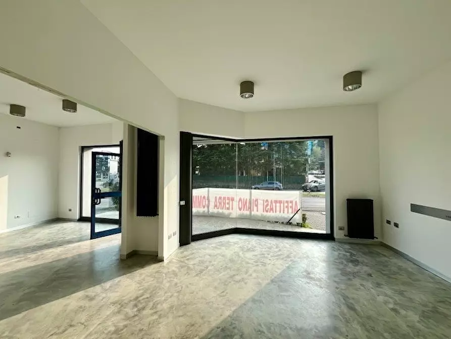 Immagine 7 di Locale commerciale in affitto  in Via Dante Alighieri 26 a Lurago D'erba